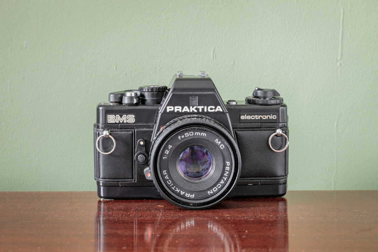 Praktica BMS 35mm Film Camera + Pentacon 50mm F1.8 Lens