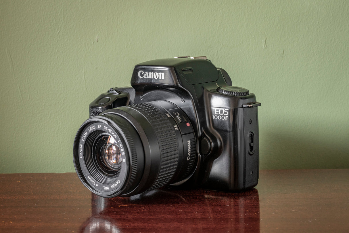 Canon EOS 1000F 35mm Digital SLR Film Camera with Canon 35-80mm F4.5.6 Zoom Lens