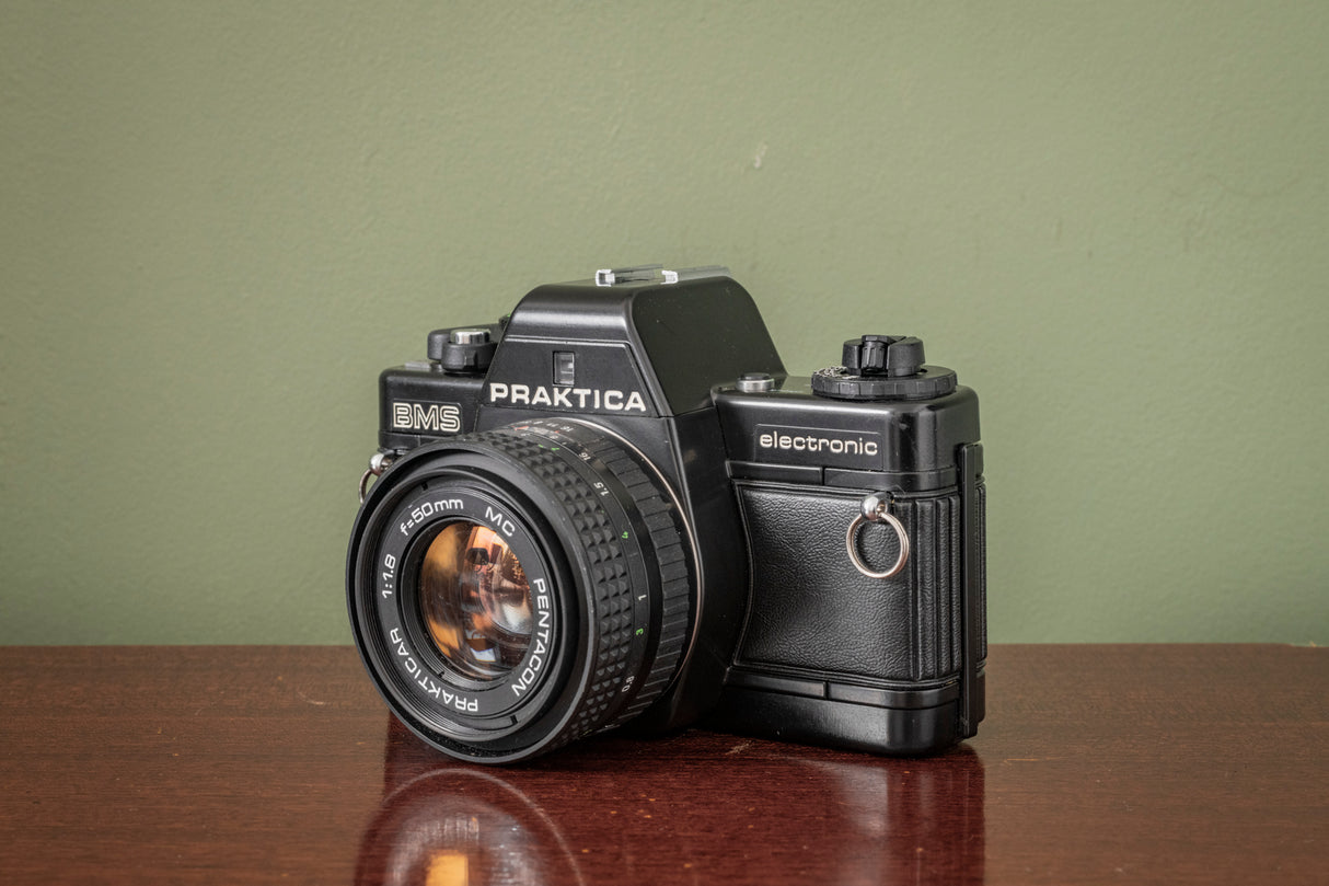 STUNNING Praktica BMS 35mm Film Camera + Pentacon 50mm F1.8 Lens