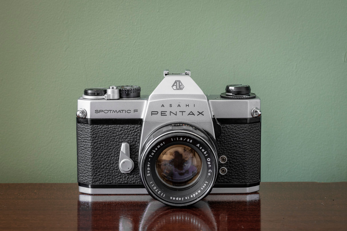 Mint 1960s ASAHI Pentax Spotmatic F 35mm SLR Film Camera + ASAHI 55mm F1.8 Super Takumar Lens