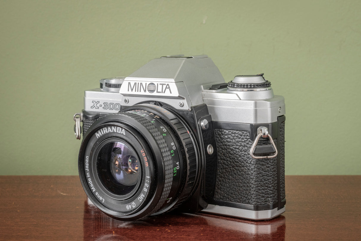 Stunning Minolta X-300 35mm SLR Film Camera + Miranda 28mm F2.8 Lens + NEW LIGHT SEALS